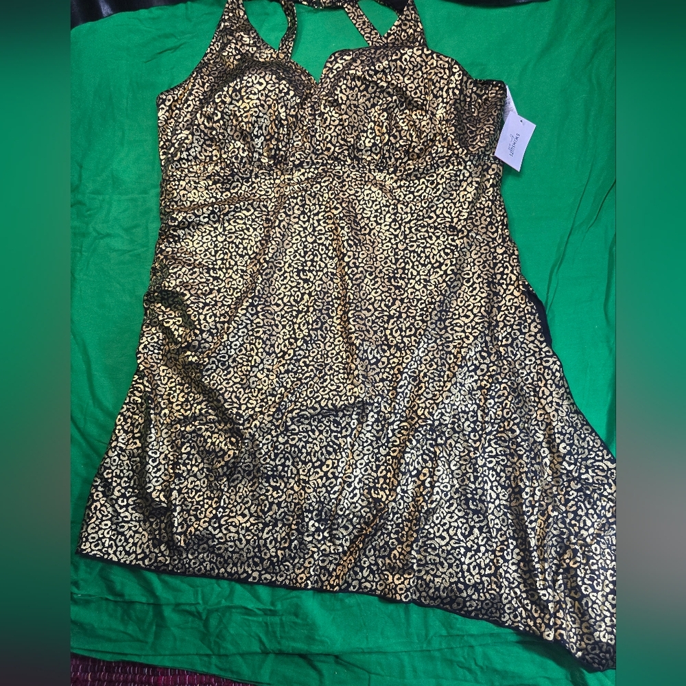 Swimsuit For All Women Size 32 New with Tags